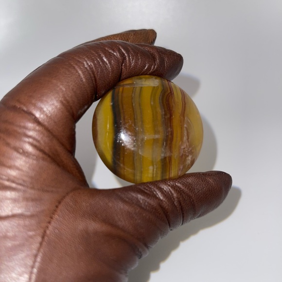 Fluorite Palm Stone 💛HP!💛 - Picture 3 of 14